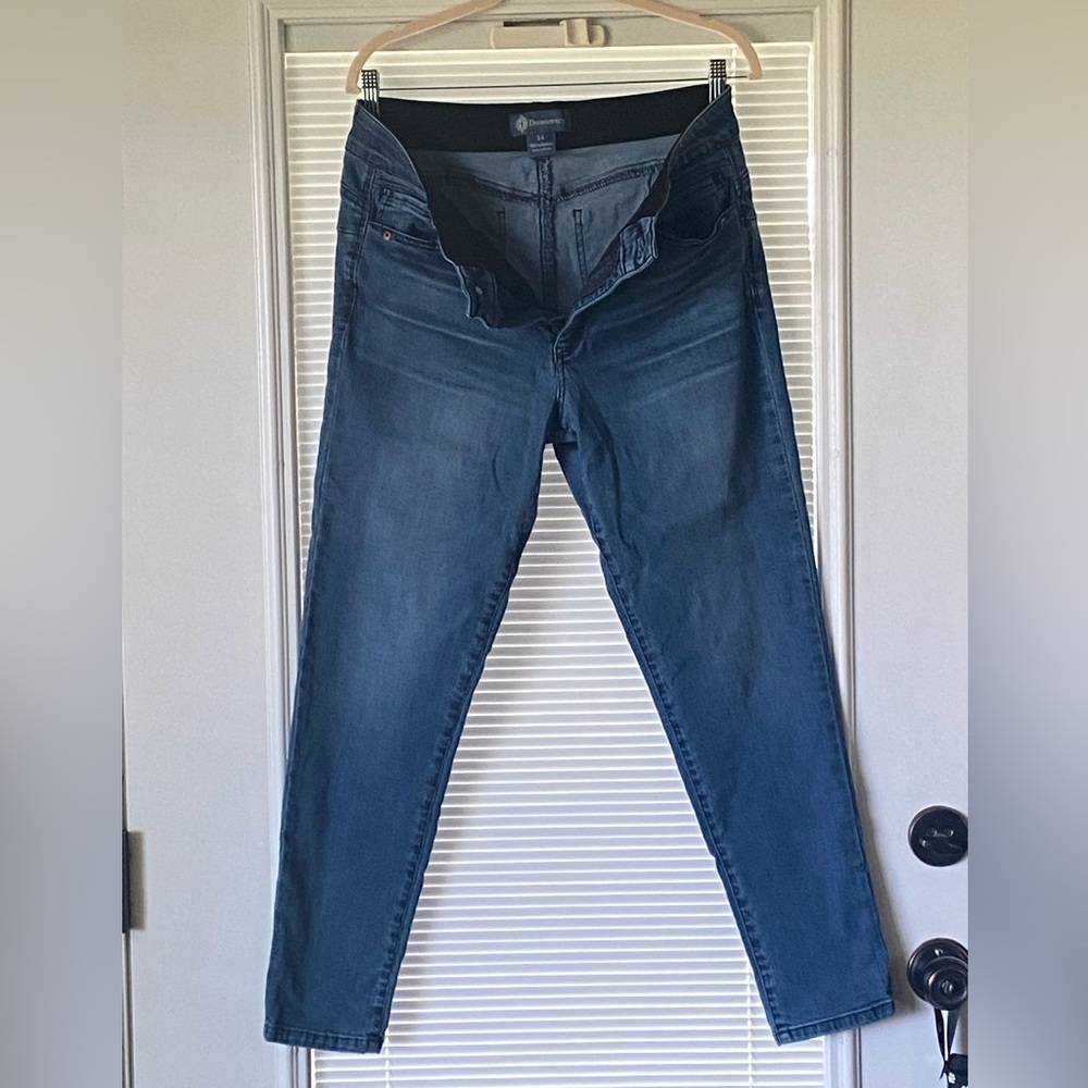 Democracy Absolution Skinny Jeans, size 14